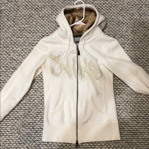 White Nike faux fur hooded jacket (M)